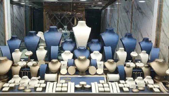 تاثیر رنگ دکور طلا به فروش بیشتر
